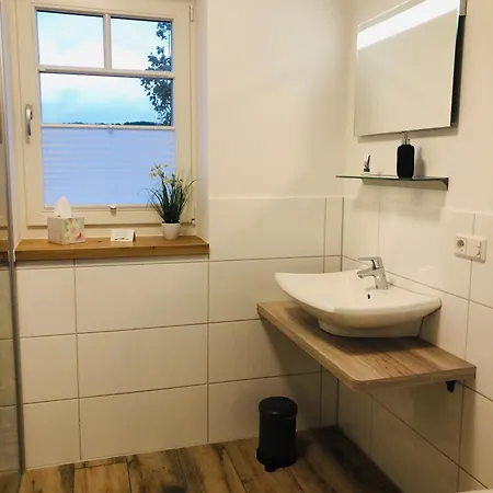 Zur Alten Schmiede 3*
