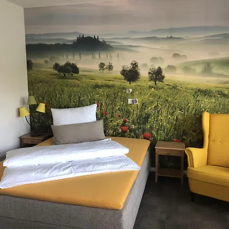 Zur Alten Schmiede Hotel