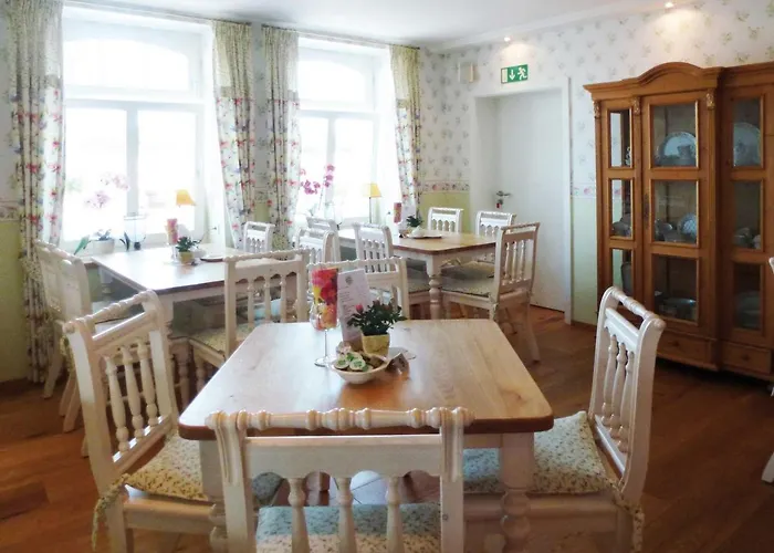 Hotel Zur Alten Schmiede 3*