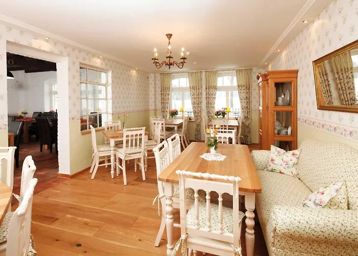 Hotel Zur Alten Schmiede 3*